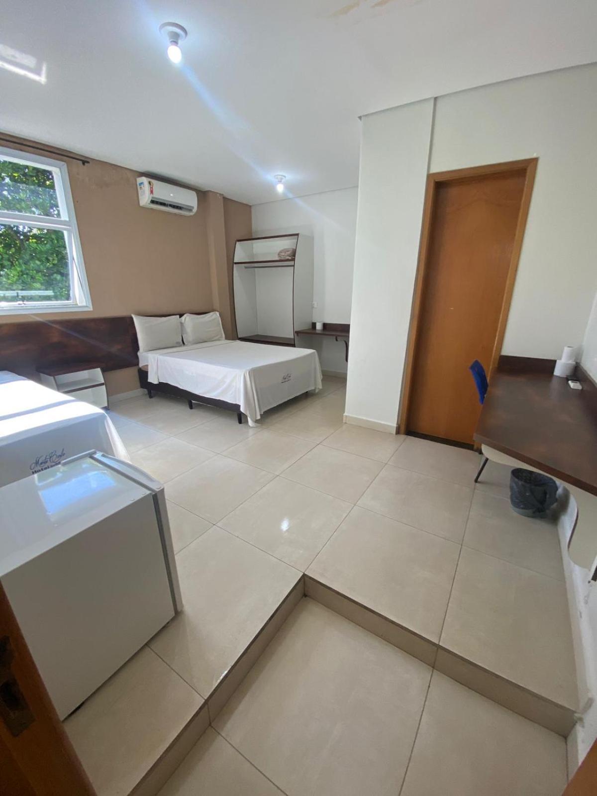 Hotel Monte Carlo Uberlândia エクステリア 写真