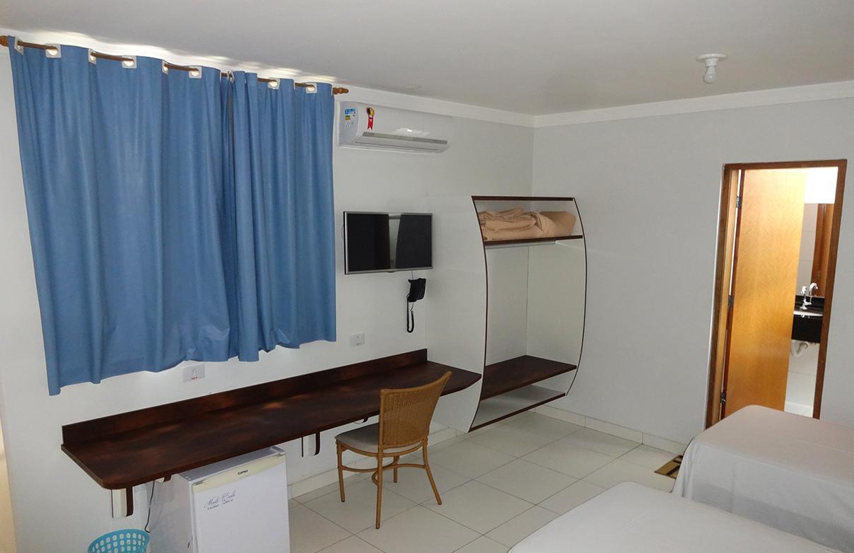 Hotel Monte Carlo Uberlândia エクステリア 写真