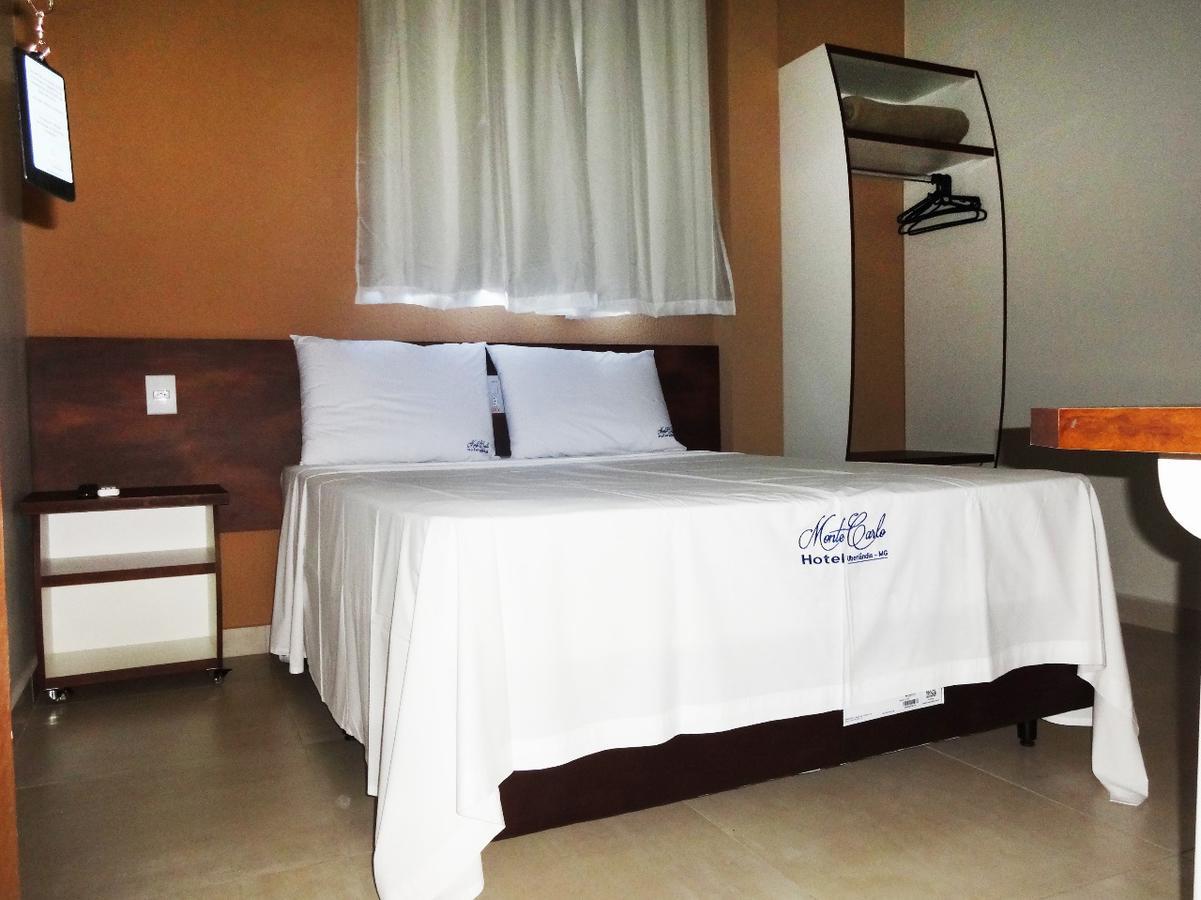 Hotel Monte Carlo Uberlândia エクステリア 写真